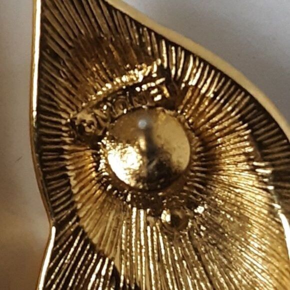 Vintage Monet Gold Tone Cream Anamel Earrings - Picture 6 of 10